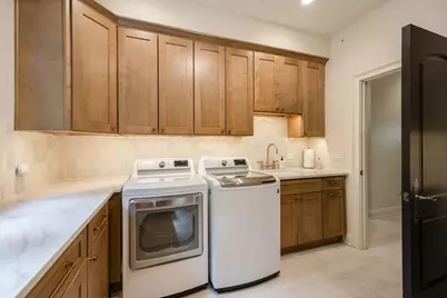 2901 Glenbriar Drive, Saint Charles, IL 60174 - Photo 24