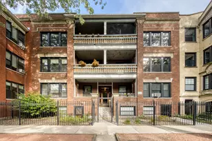 5629 N Wayne Ave, Chicago, IL 60660 - Photo 1