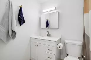 1122 N Clark St, Chicago, IL 60610 - Photo 8