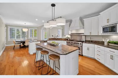 70 Forest Avenue, Naperville, IL 60540 - Photo 14
