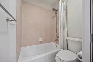 70 Forest Ave, Naperville, IL 60540 - Photo 60
