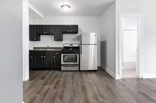 5860 N Kenmore Ave, Chicago, IL 60660 - Photo 4