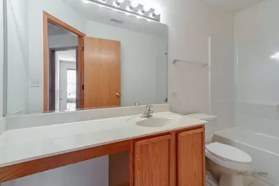 665 Morris Court #-, Lakemoor, IL 60051 - Photo 20
