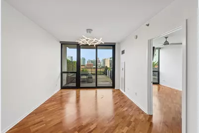 210 S Desplaines Street #607, Chicago, IL 60661 - Photo 2