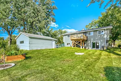 2050 Shepard Road, Hoffman Estates, IL 60169 - Photo 20