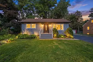 5905 Lee Ave, Downers Grove, IL 60516 - Photo 1