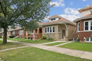 5325 N Linder Ave, Chicago, IL 60630 - Photo 2