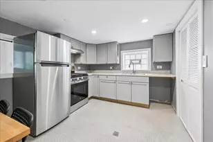 5325 N Linder Ave, Chicago, IL 60630 - Photo 18
