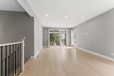 7428 N Rogers Avenue #1W, Chicago, IL 60626 - Photo 4