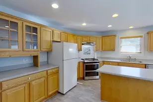 305 N Charlotte St, Lombard, IL 60148 - Photo 18
