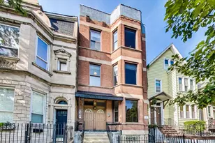 1138 W Addison St, Chicago, IL 60613 - Photo 1