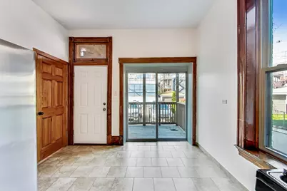 1138 W Addison Street #1, Chicago, IL 60613 - Photo 6
