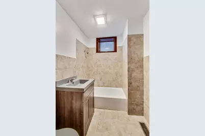 1138 W Addison Street #1, Chicago, IL 60613 - Photo 14
