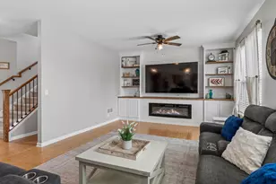 711 Jorstad Dr, North Aurora, IL 60542 - Photo 10