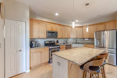 2498 Waterbury Lane, Buffalo Grove, IL 60089 - Photo 14