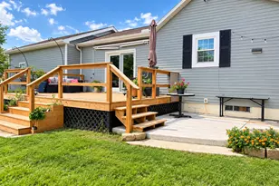 28759 E 2400th St, Prophetstown, IL 61277 - Photo 2