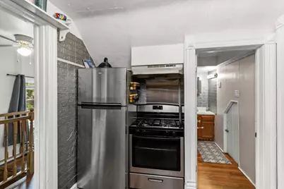 102 S Liberty Street #3, Elgin, IL 60120 - Photo 6
