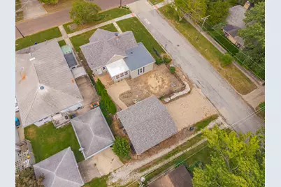 502 W Grove Street, Pontiac, IL 61764 - Photo 34