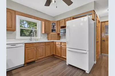 520 Johnson Avenue, Morris, IL 60450 - Photo 12