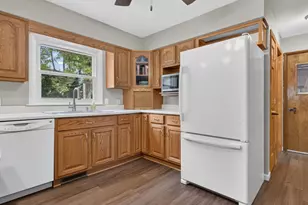 520 Johnson Ave, Morris, IL 60450 - Photo 12