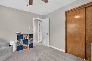520 Johnson Ave, Morris, IL 60450 - Photo 30