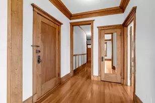 1330 W Birchwood Ave, Chicago, IL 60626 - Photo 2