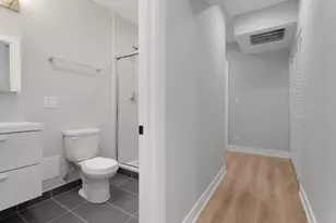 1556 W Juneway Terrace, Chicago, IL 60626 - Photo 12