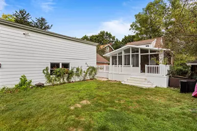 913 W Charles Street, Champaign, IL 61821 - Photo 40
