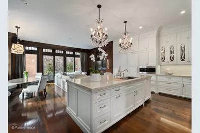 3024 N Lake Shore Drive, Chicago, IL 60657 - Photo 12
