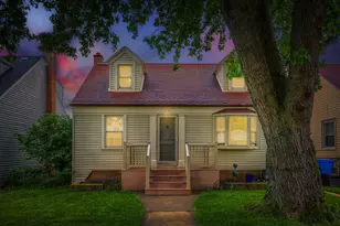 10743 S Kedzie Ave, Chicago, IL 60655 - Photo 1