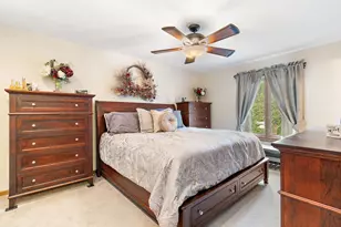 1021 Pheasant Trail, Carol Stream, IL 60188 - Photo 28