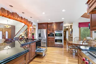 1021 Pheasant Trail, Carol Stream, IL 60188 - Photo 12