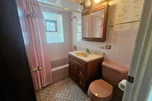[Address not provided], Des Plaines, IL 60018 - Photo 8