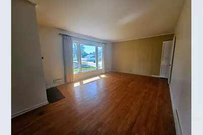 [Address not provided], Des Plaines, IL 60018 - Photo 2