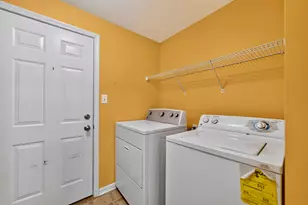 2154 Patriot Dr, Dekalb, IL 60115 - Photo 12