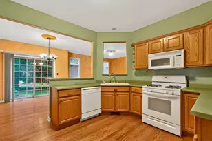 2154 Patriot Dr, Dekalb, IL 60115 - Photo 10