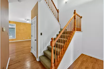 2154 Patriot Drive, Dekalb, IL 60115 - Photo 4
