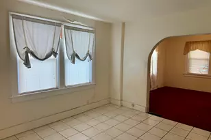 306 W Beardsley Ave, Champaign, IL 61820 - Photo 4