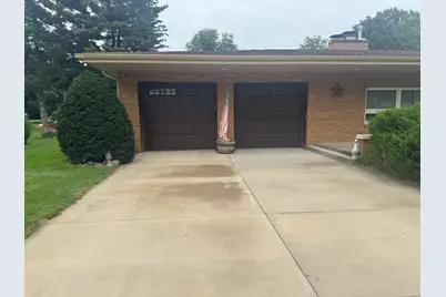 110 N West Street, Cambridge, IL 61238 - Photo 4