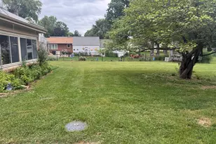 110 N West St, Cambridge, IL 61238 - Photo 8