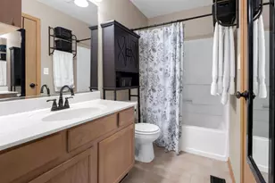 317 Windsor Ct, South Elgin, IL 60177 - Photo 24