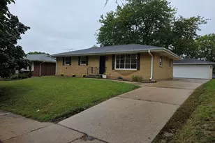 2905 Concordia Dr, Rockford, IL 61109 - Photo 1