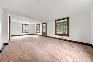 310 E Dixon St, Polo, IL 61064 - Photo 14