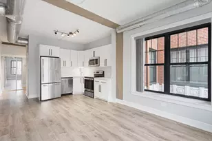 7645 N Sheridan Rd, Chicago, IL 60626 - Photo 4
