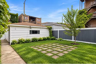 6249 N Fairfield Avenue, Chicago, IL 60659 - Photo 20