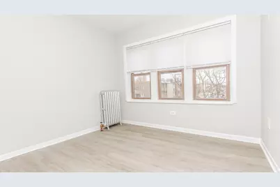 2722 W Rosemont Avenue #3, Chicago, IL 60659 - Photo 2