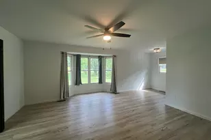 31109 Madison St, Genoa, IL 60135 - Photo 8