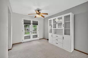106 E Dresser Rd, Dekalb, IL 60115 - Photo 12