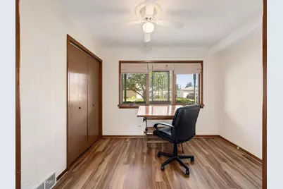 4613 W 105th Street, Oak Lawn, IL 60453 - Photo 6