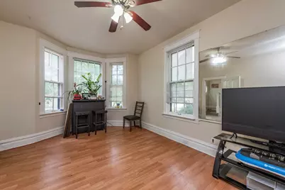 2520 Gideon Avenue, Zion, IL 60099 - Photo 4